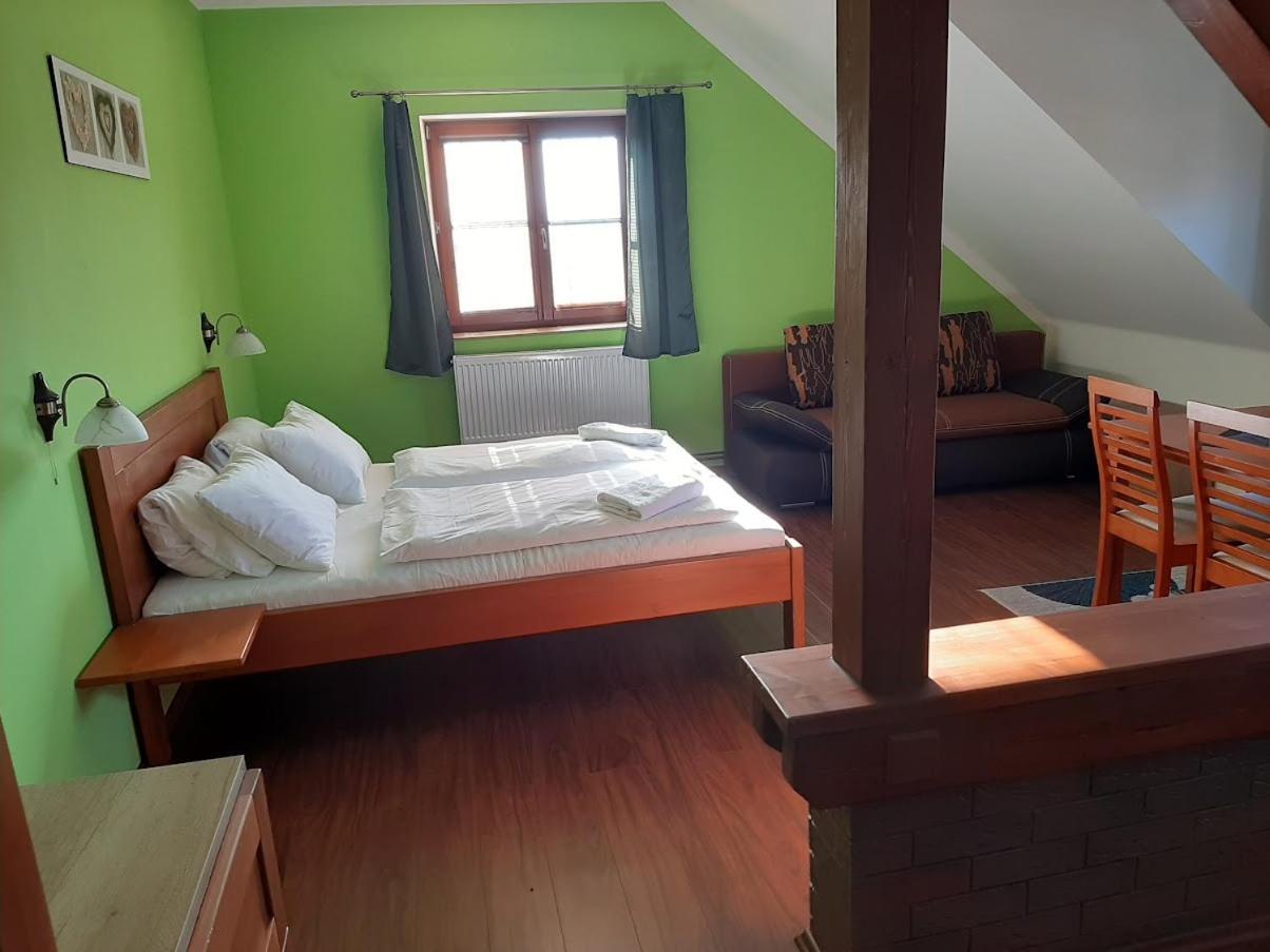 Penzion Planicka Černá v Pošumaví Esterno foto