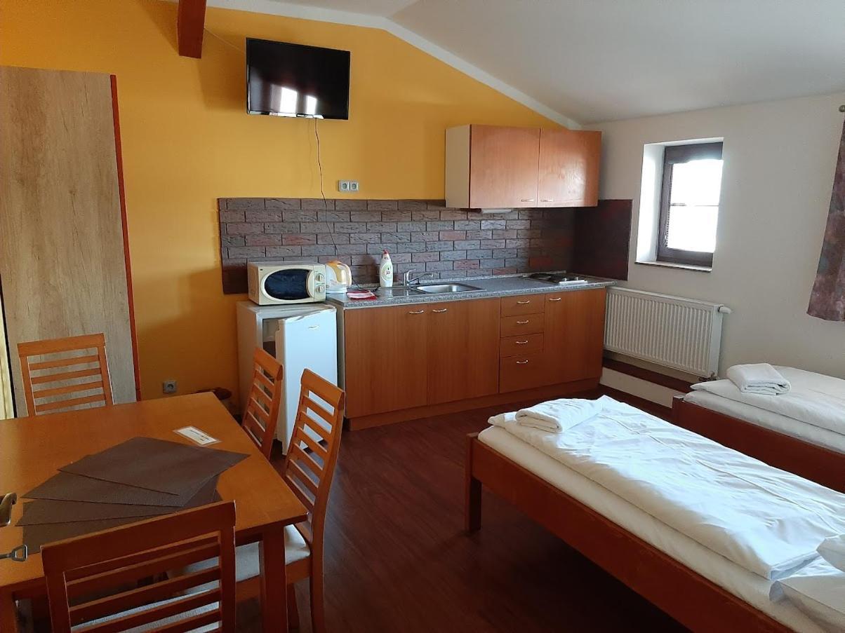 Penzion Planicka Černá v Pošumaví Esterno foto