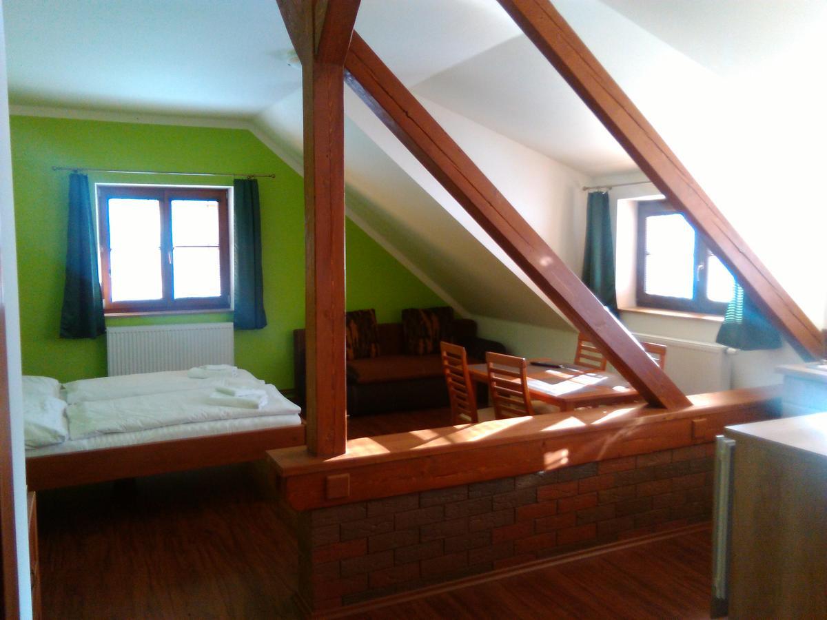 Penzion Planicka Černá v Pošumaví Esterno foto